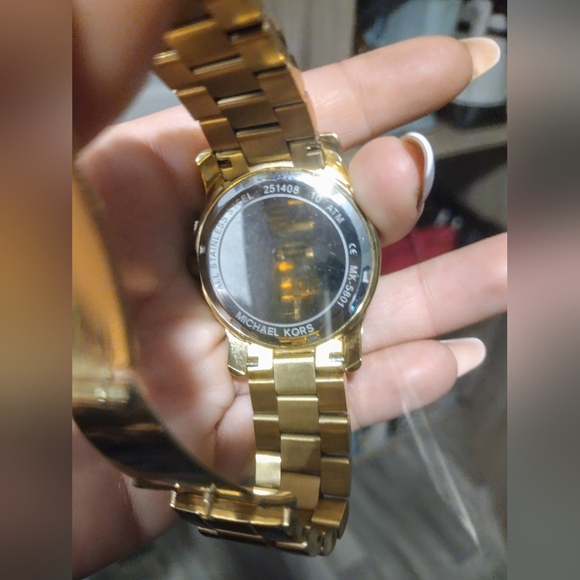 Michael Kors Women's Watch - Picture 3 of 3